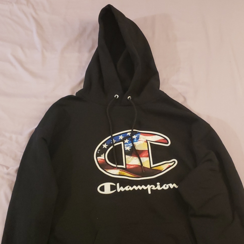 Black Pull Over Hoodie Size XL